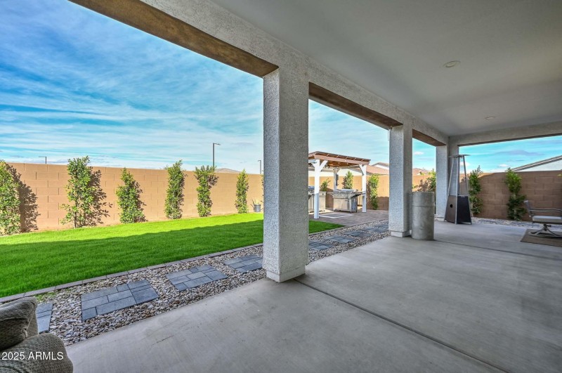 Covered Patio-Backyard