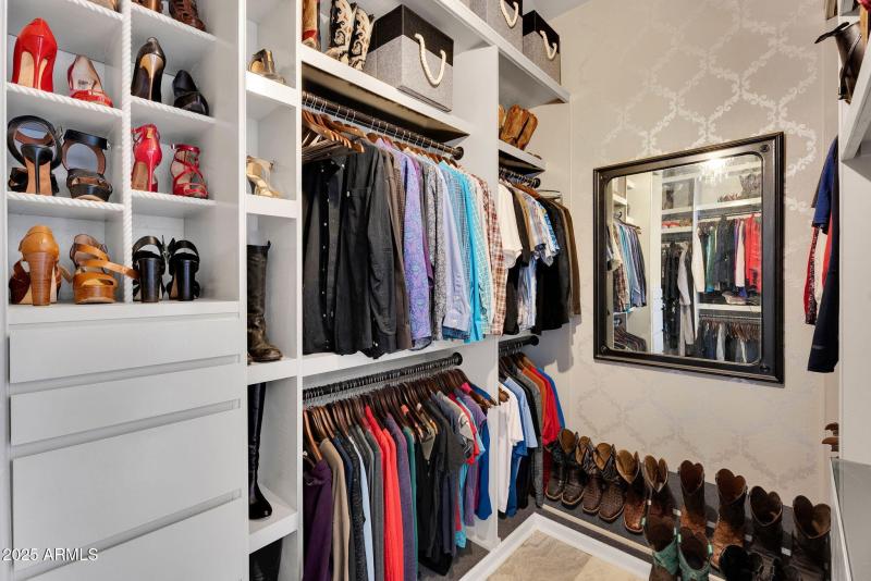 28-web-or-mls-907 E Carlise Rd-28