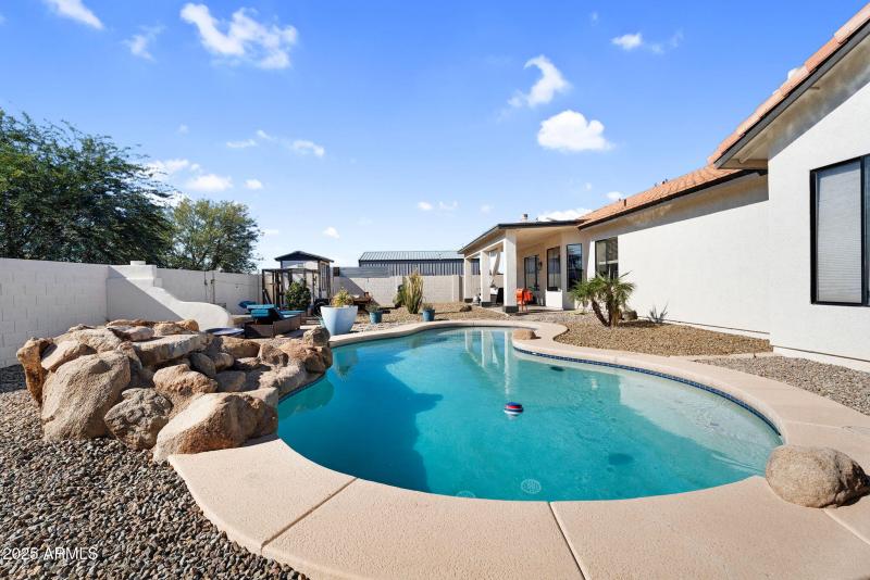 41-web-or-mls-907 E Carlise Rd-42