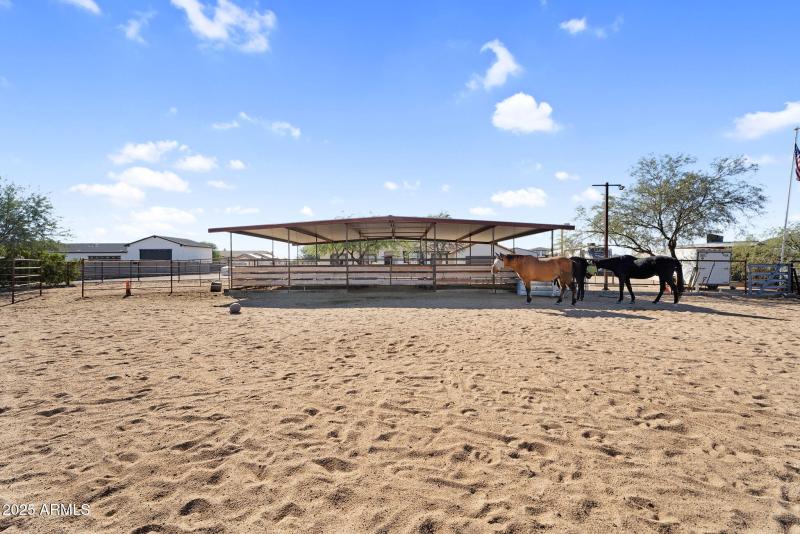 53-web-or-mls-907 E Carlise Rd-.........