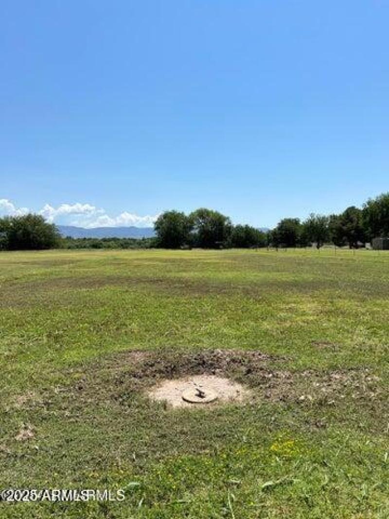 726 E. Riverglen Dr..jpg-20