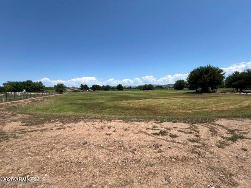 726 E. Riverglen Dr..jpg-12