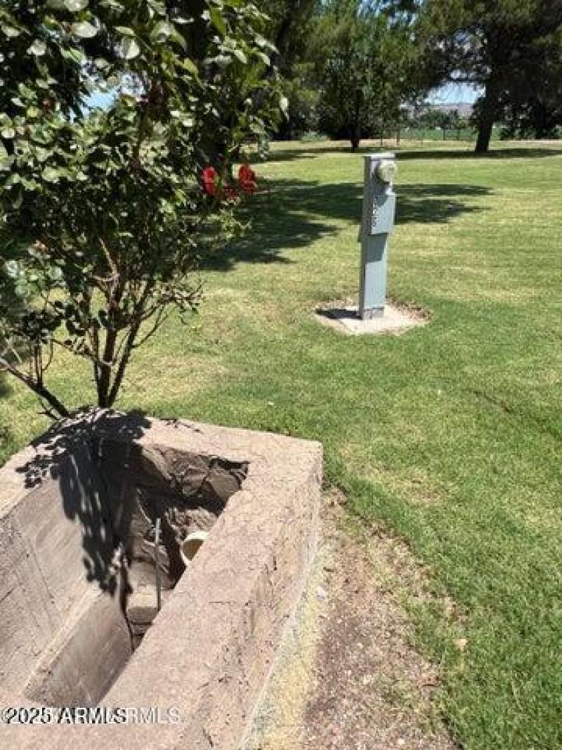 726 E. Riverglen Dr..jpg-5