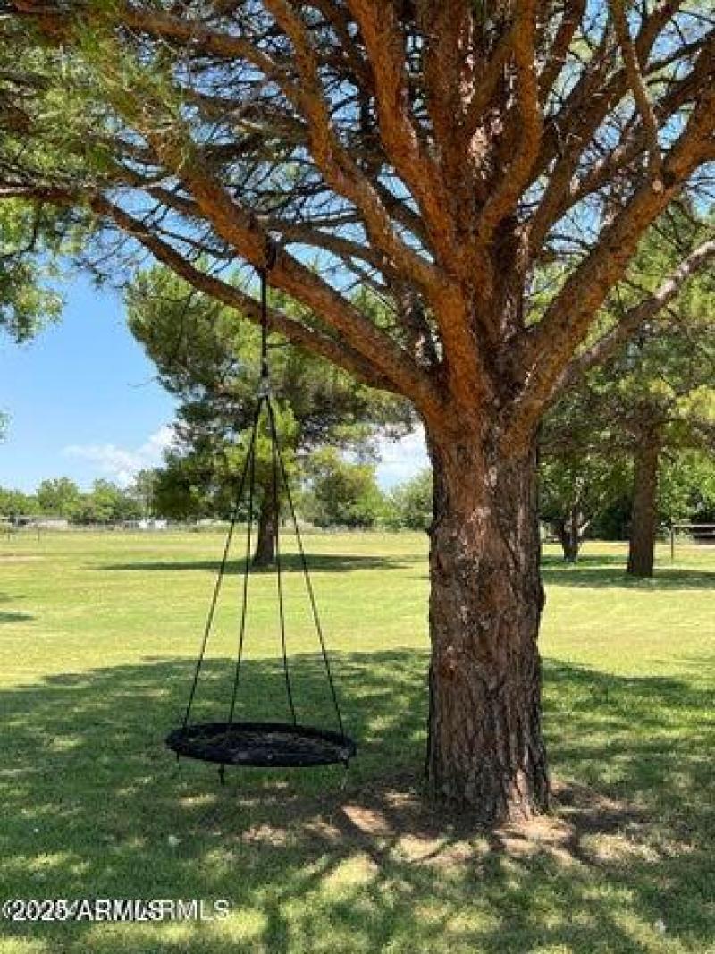 726 E. Riverglen Dr..jpg-2