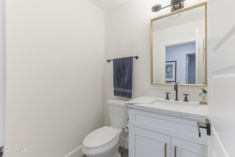 P1014196_197_198_199_200_201_202PX