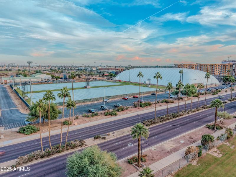 The Level Condo #1065