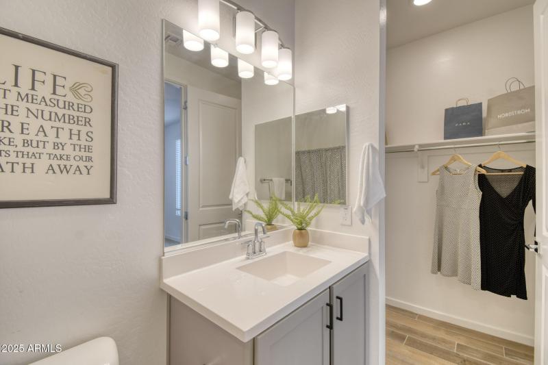 The Level Condo #1065