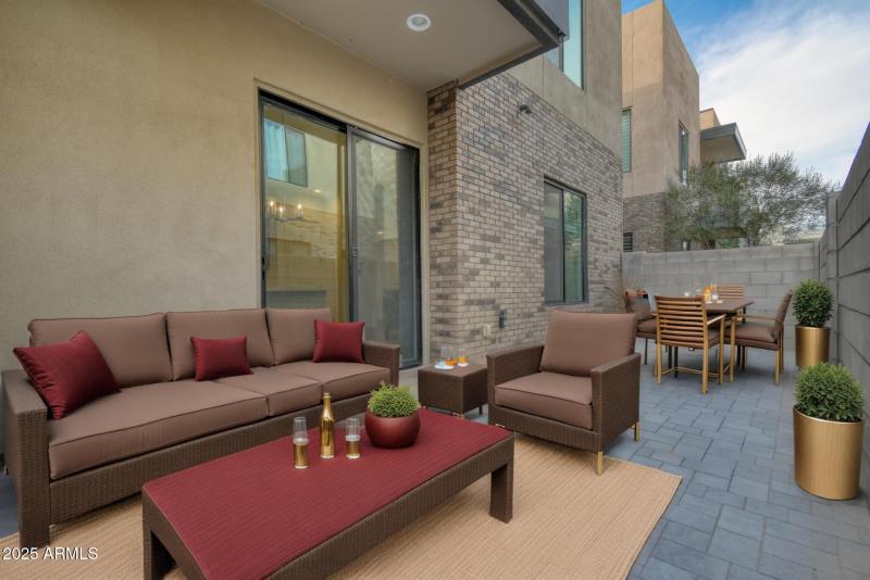 The Level Condo #1065