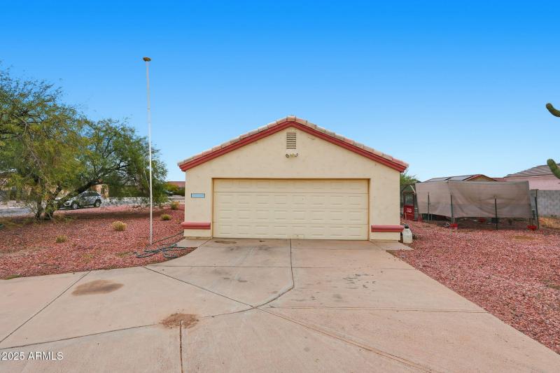 Additional Garage