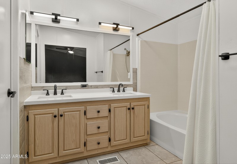 2184-w-reading-ct-flagstaff-az-usa-010