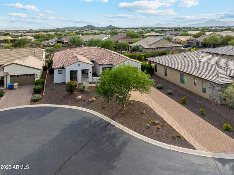 49-DJI_20251112141933_0033_D