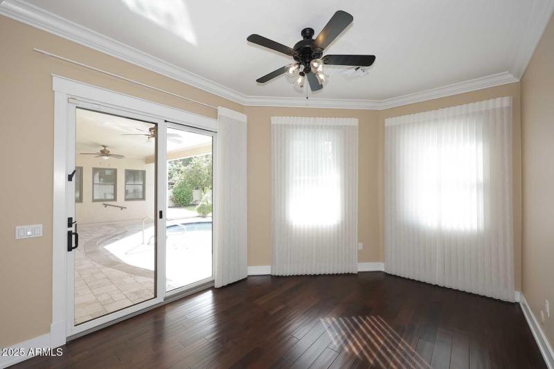 Primary Bedroom-Sitting Room