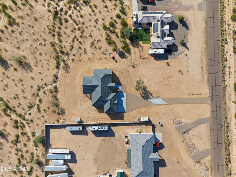 10039 N Burris Rd-65