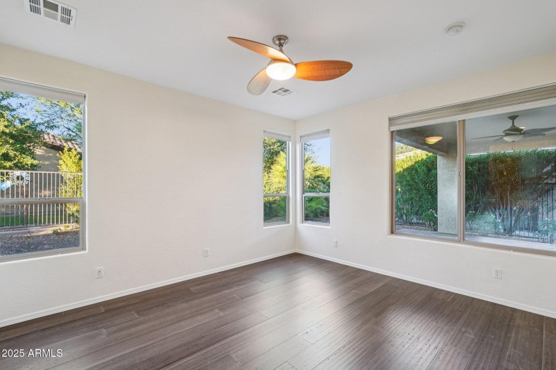 27-web-or-mls-W Rosewood Ln-S1811-025