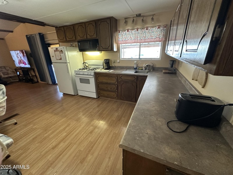 Photo Nov 18 2025, 12 19 23 PM