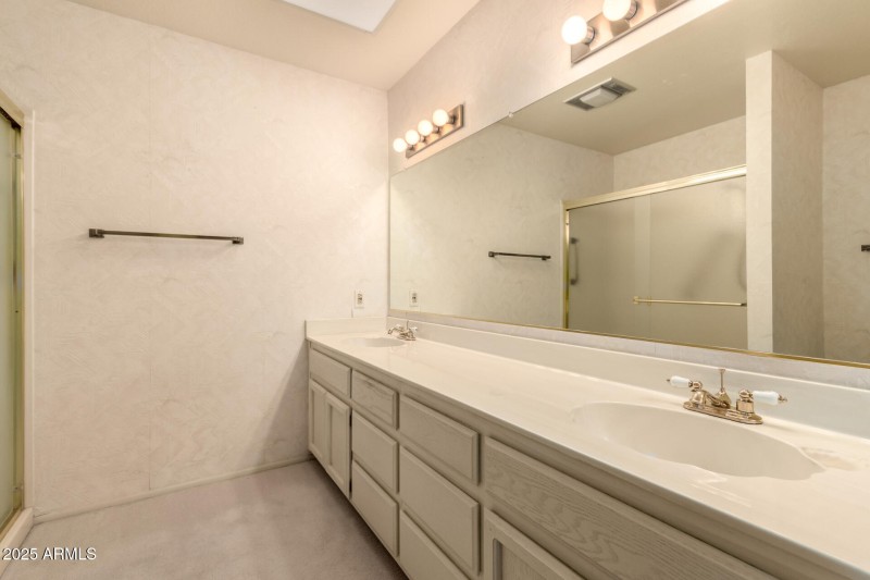 26 - Gable Hill 13443