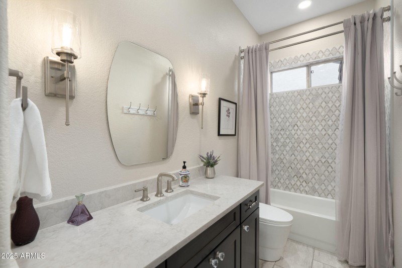 10-web-or-mls-DSC09137