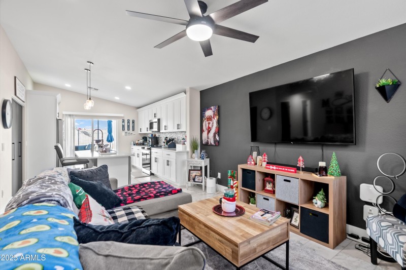 02-20251117-DSC00033_1