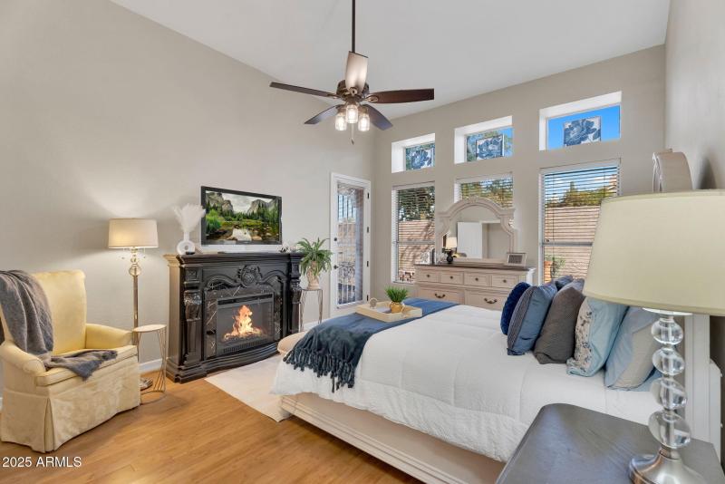 21-web-or-mls-3661 N Katmai - 20