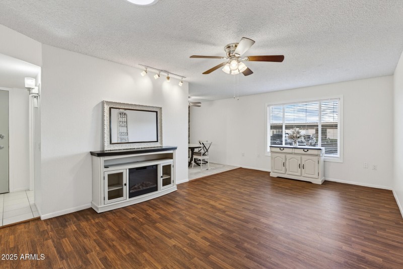 16_13721_N_98th_Ave_UNIT_C16_mls