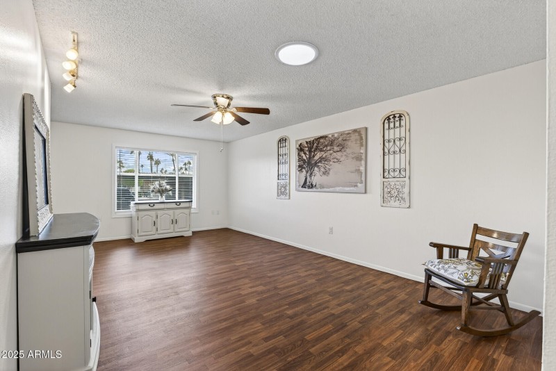 17_13721_N_98th_Ave_UNIT_C17_mls