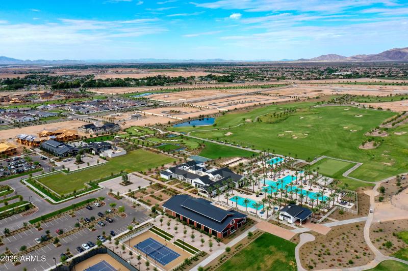 Sterling Grove Amenities 1