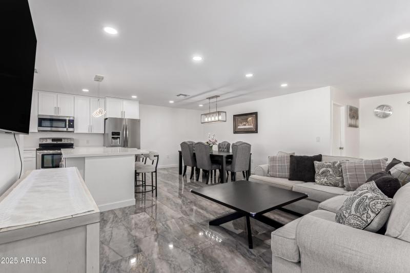 bc99eeafe33a7783da60ef5e7a683cc1