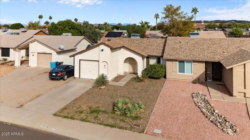 20-DJI_20251117102257_0598_D