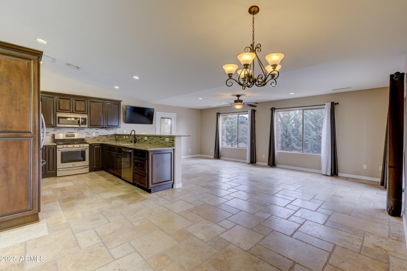 Dining Area 1