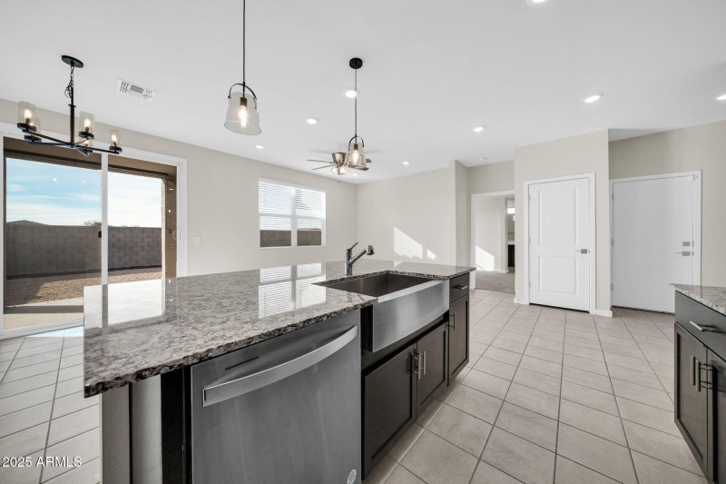 17557 W Madison St-7