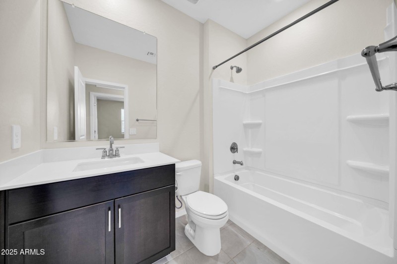 17557 W Madison St-26