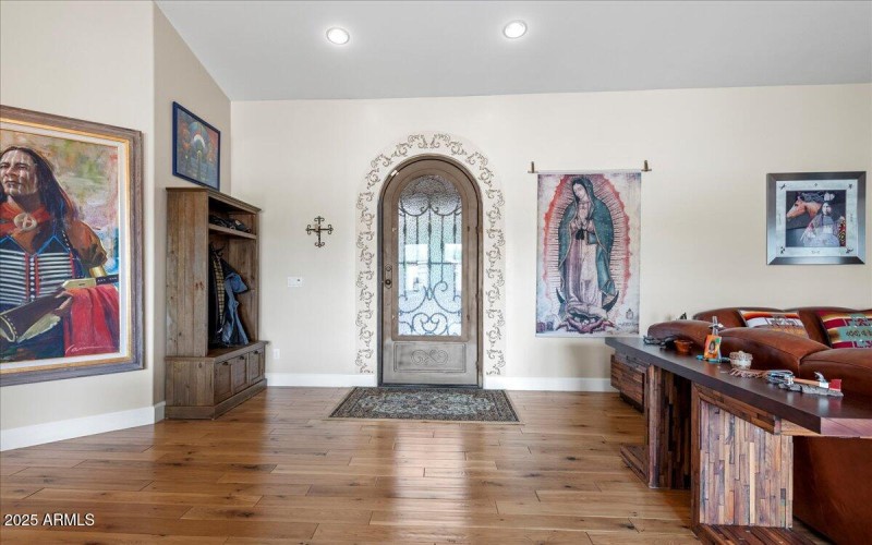 05-6630 E Lafayette Blvd 03