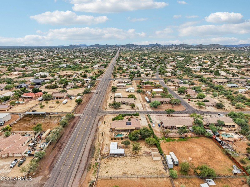 55-web-or-mls-E Jordan Ln-S2011-055