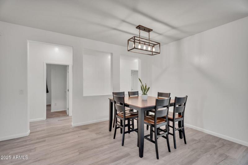 25-web-or-mls-6579 W Georgetown Way-14