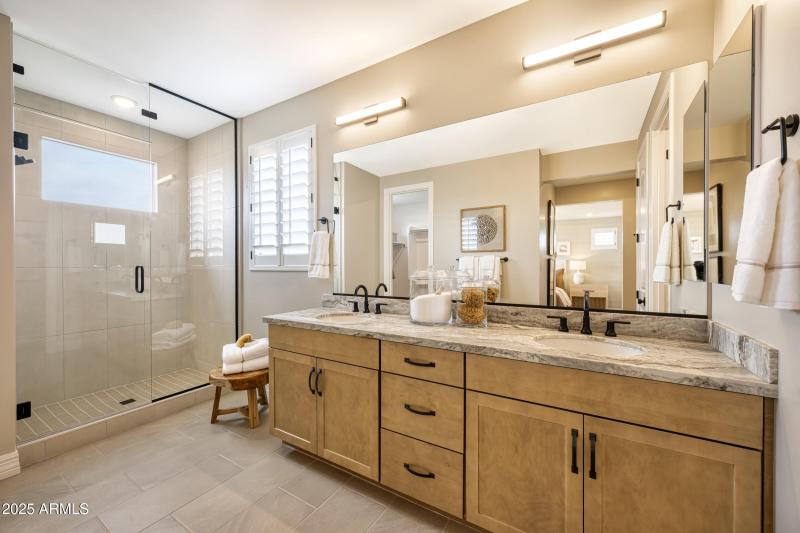 Waterston Central Models Vineyard 197 Fi