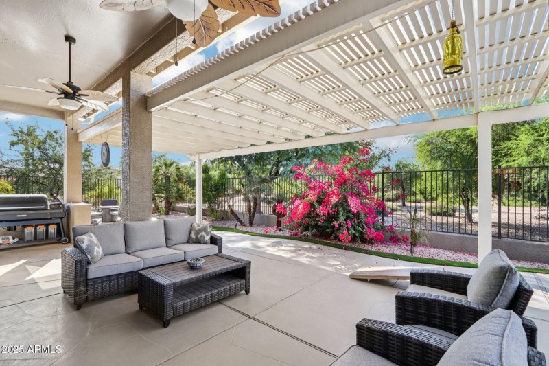 35-web-or-mls-N Palmer Dr-S1511-033