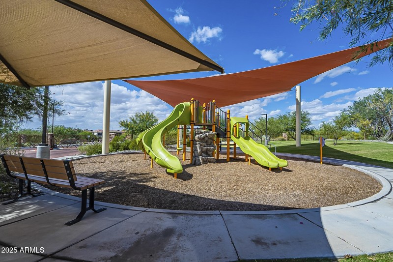 20250910190805310744000000-o