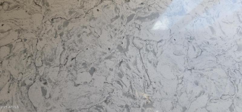 Upgraded Quartz Countertop