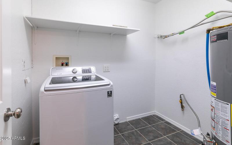 2007 W Hidalgo Ave-12