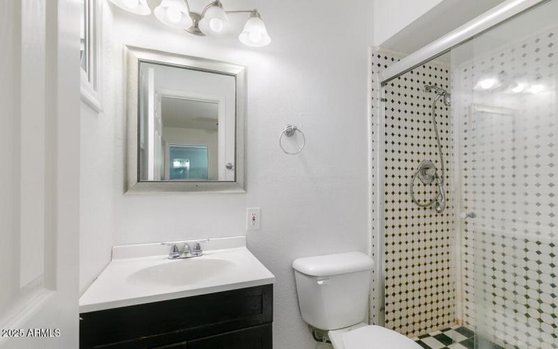 2007 W Hidalgo Ave-24