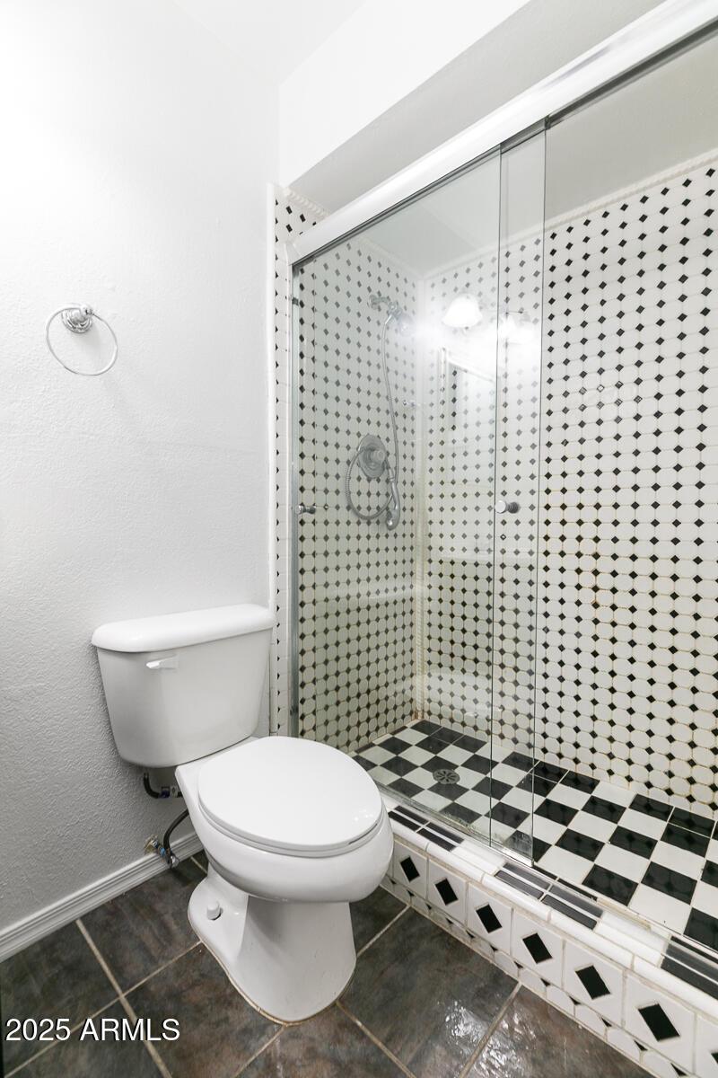 2007 W Hidalgo Ave-25