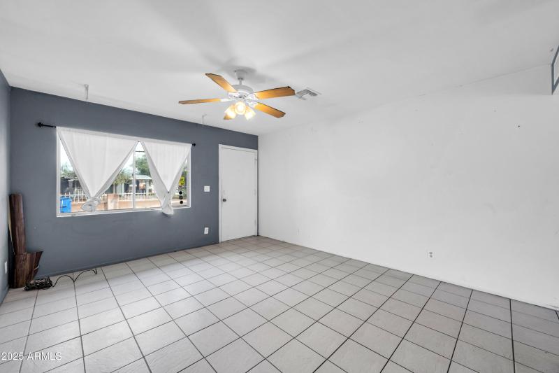 1627 W Maldonado Rd-4