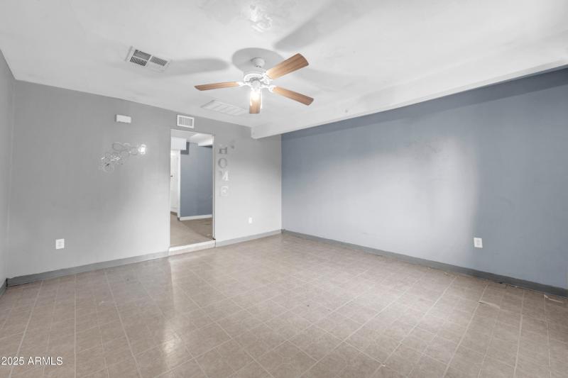 1627 W Maldonado Rd-7