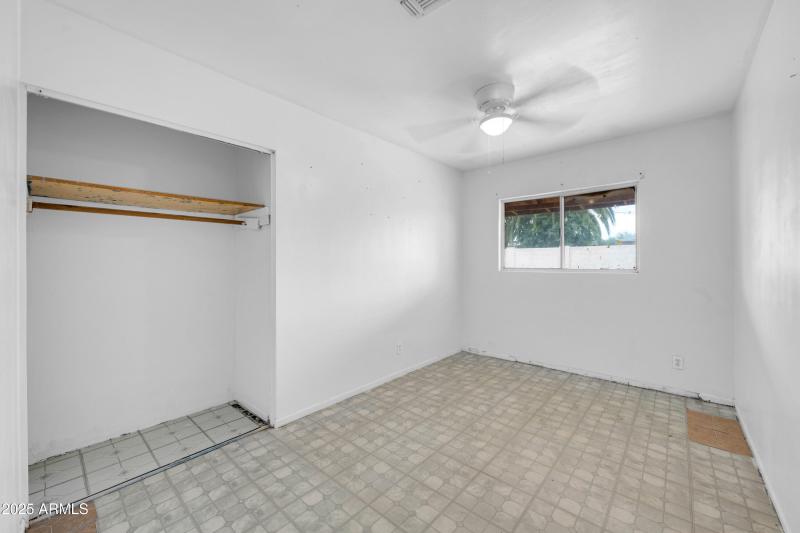 1627 W Maldonado Rd-33