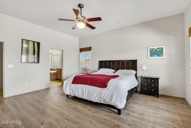 23_14041_E_Bajada_Dr23_mls