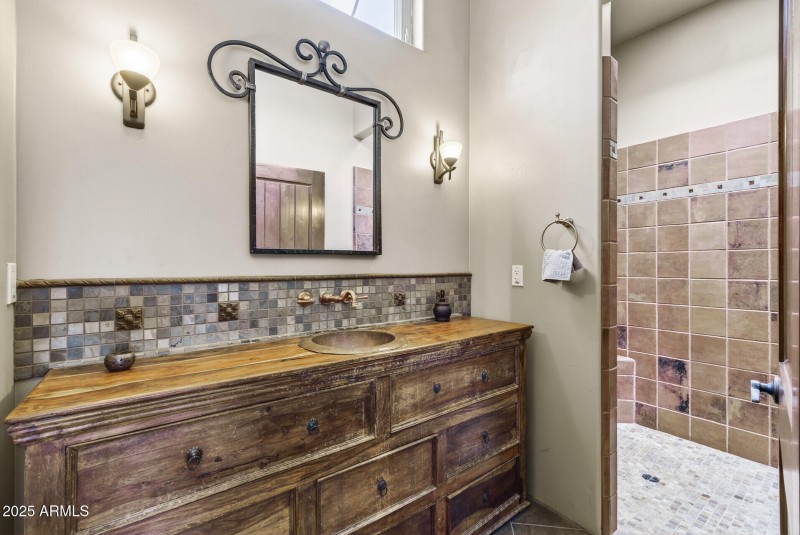 46_14041_E_Bajada_Dr46_mls