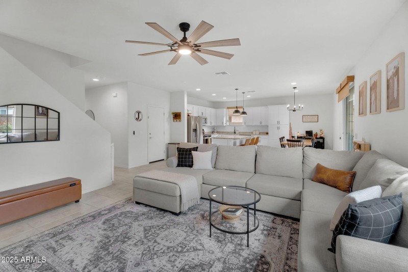 6-web-or-mls-Daylight-6