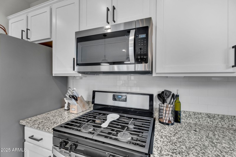 12-web-or-mls-Daylight-13