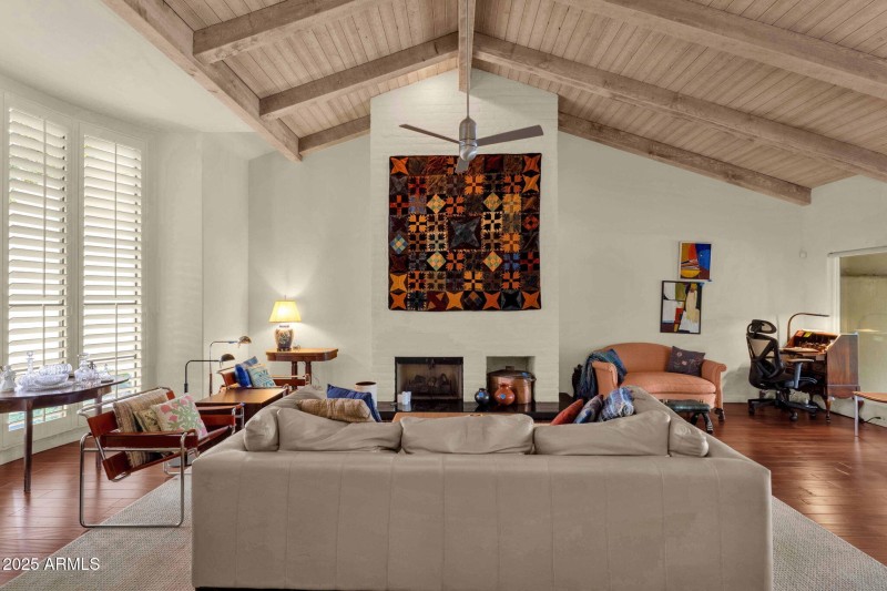 8-web-or-mls-10050-e-mountainview-lake-d