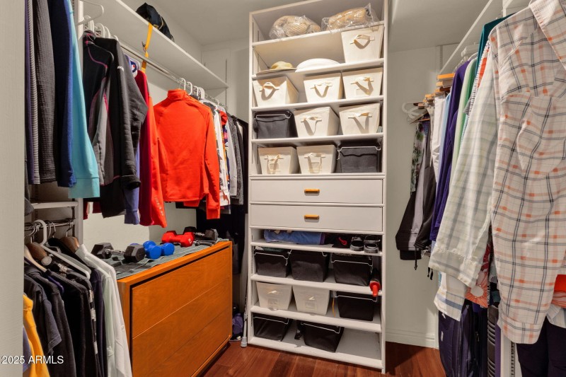 34-web-or-mls-10050-e-mountainview-lake-